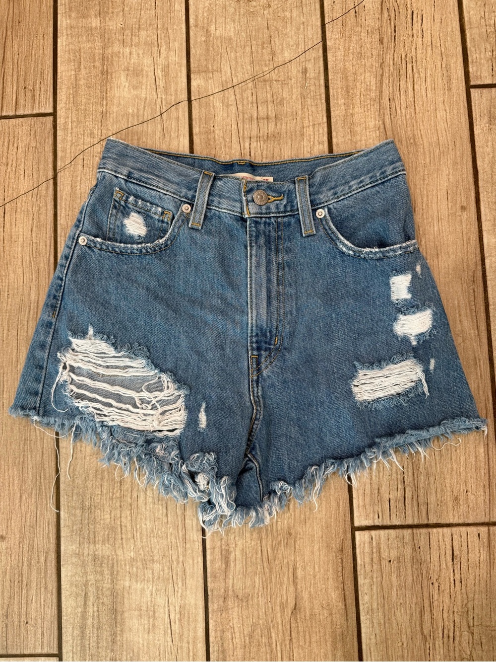 Levi’s High Waisted Mom Shorts